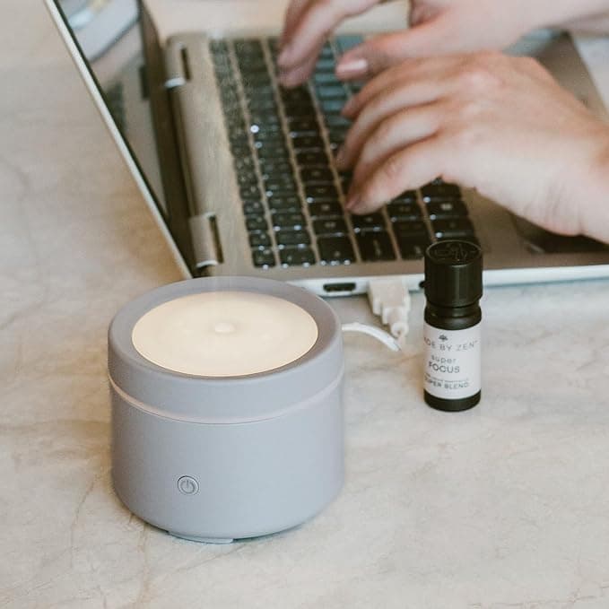 Dyfuzor zapachowy na USB – Liv Stone, szary MADE BY ZEN – inne ujęcie