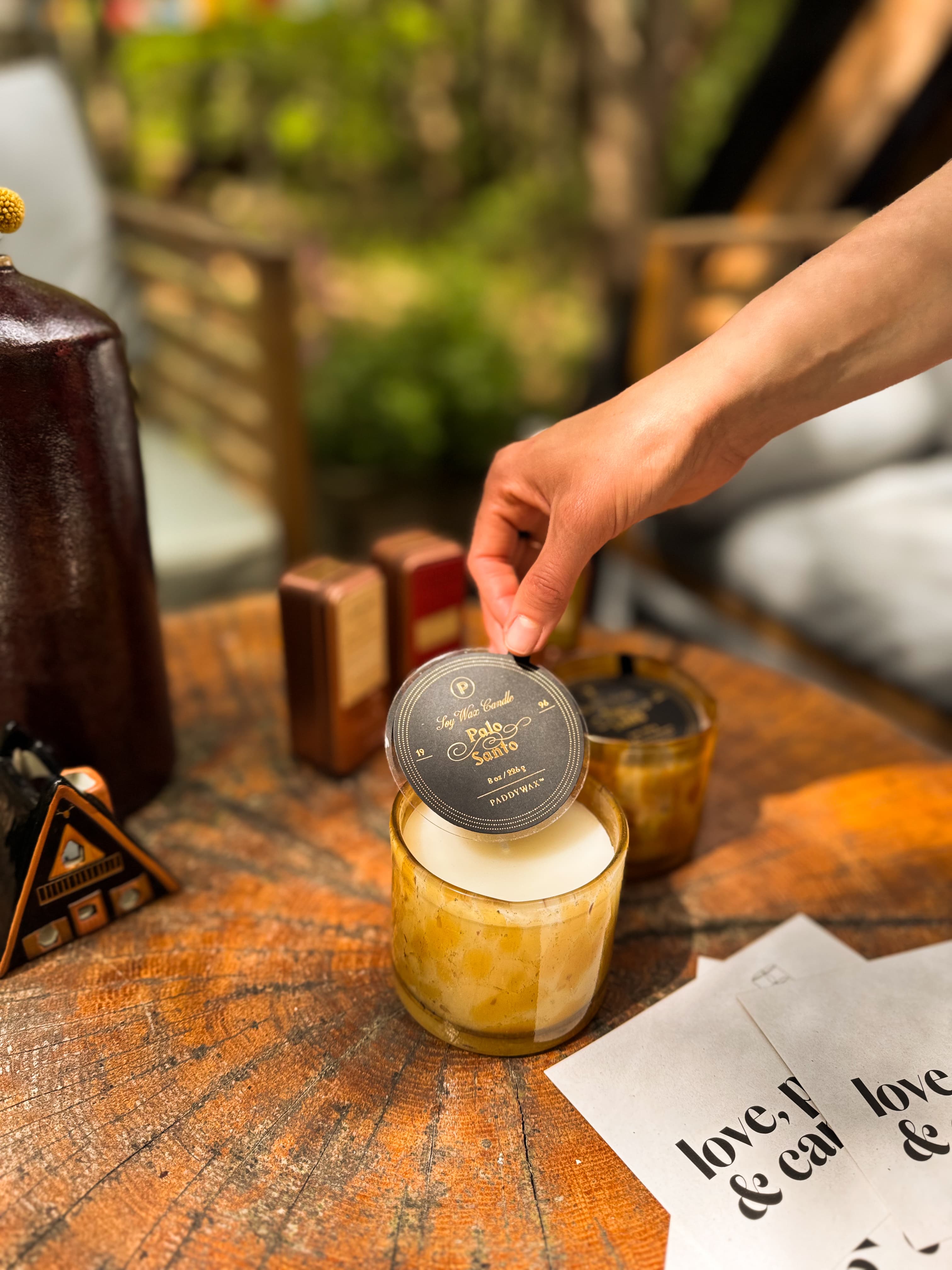 Świeca sojowa - Paddywax Luxe – inne ujęcie