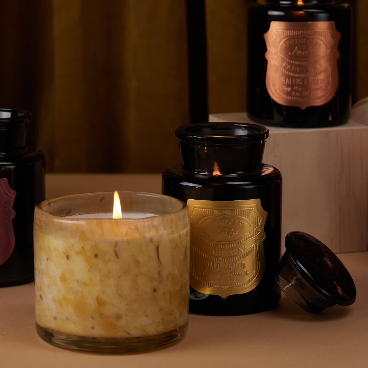 Świeca sojowa szklana - Paddywax Apothecary Noir Palo Santo – inne ujęcie
