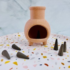 Paddywax stojak na kadzidła stożkowe - ceramiczny kominek